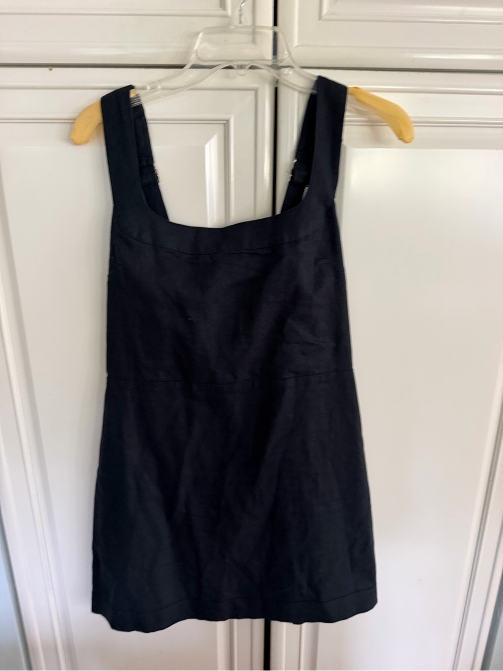 Abercrombie Classic Black Sleeveless Square-Neck Dress medium